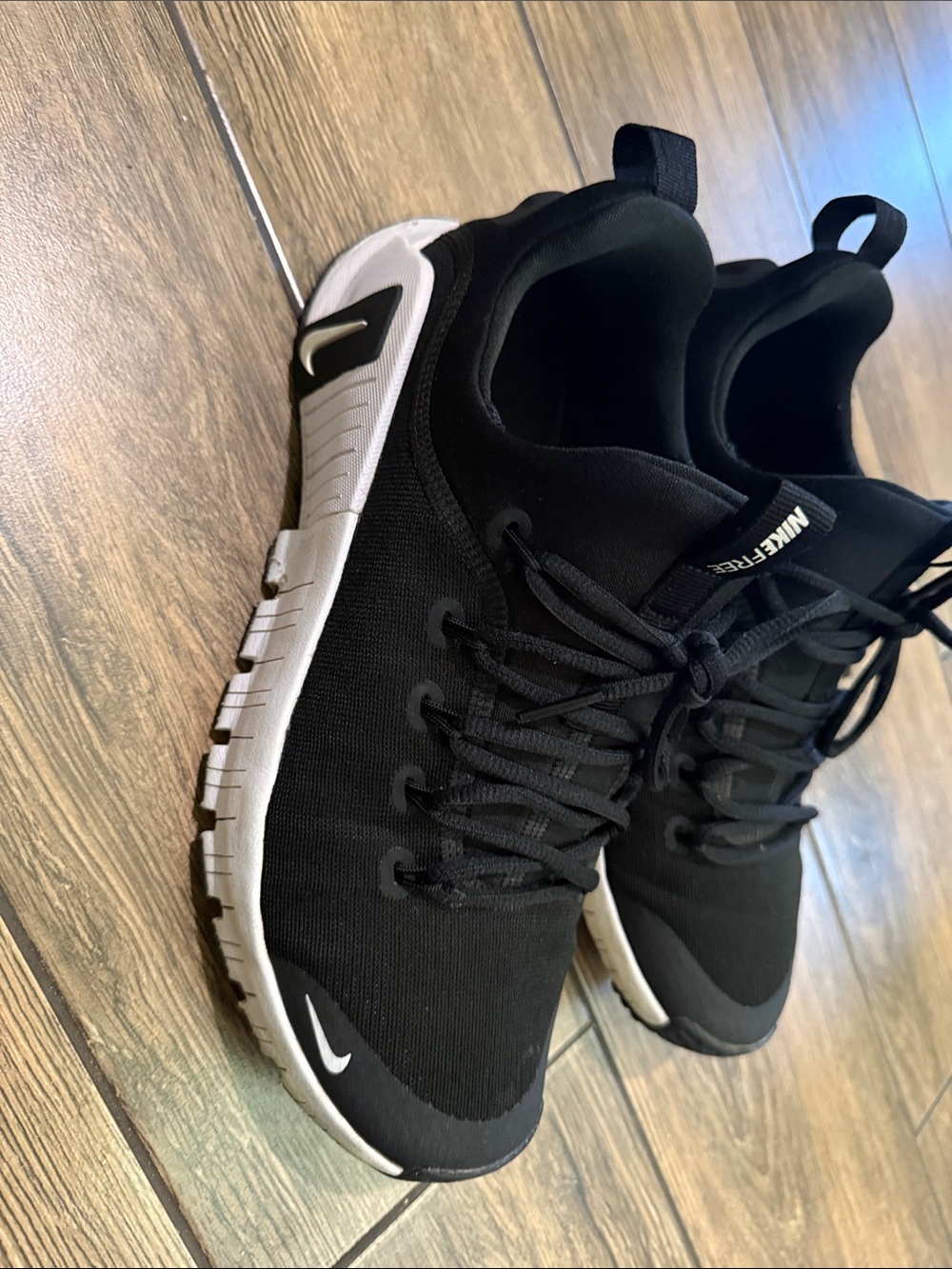 Nike Women's Free Metcon 6 Training Size 9.5 Black White |FJ7126-001|